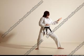 2011 05 MICHELLE SMAX KARATE POSE2 103