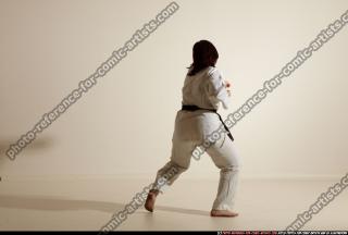 2011 05 MICHELLE SMAX KARATE POSE2 75