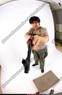 2011 09 LIAM SOLDIER AIMING AK 1 14