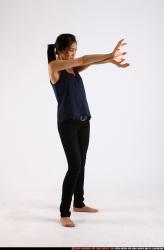 naomi-throwing-fireball