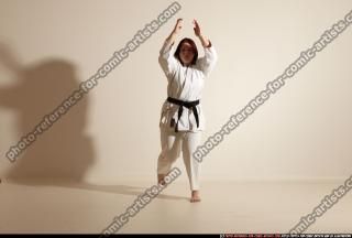 2011 09 MICHELLE SMAX KARATE POSE4 05