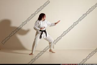 2011 09 MICHELLE SMAX KARATE POSE4 42