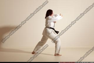 2011 10 MICHELLE SMAX KARATE POSE5 111