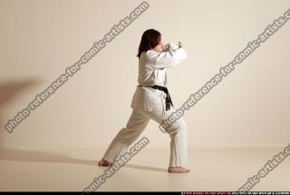 2011 10 MICHELLE SMAX KARATE POSE5 118