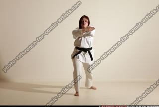 2011 10 MICHELLE SMAX KARATE POSE5 28