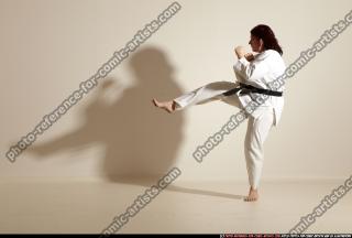 2011 10 MICHELLE SMAX KARATE POSE5 37