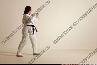 2011 10 MICHELLE SMAX KARATE POSE5 90