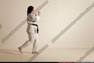 2011 10 MICHELLE SMAX KARATE POSE5 94