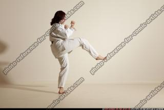 2011 10 MICHELLE SMAX KARATE POSE5 96