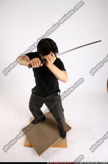 2011 10 LIAM KATANA POSE2 07 A