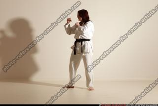 2011 10 MICHELLE SMAX KARATE POSE6 58