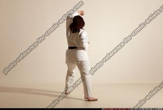 2011 10 MICHELLE SMAX KARATE POSE6 70