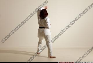 2011 10 MICHELLE SMAX KARATE POSE6 71