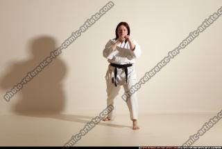 2011 11 MICHELLE SMAX KARATE TRIPLE KICK 01