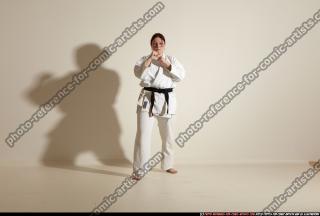 2011 12 MICHELLE SMAX KARATE POSE7 00