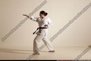 2011 12 MICHELLE SMAX KARATE POSE7 31