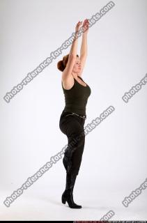 nadiya-ballet-pose