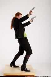 nadiya-dual-pistols-pose3