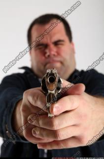 SLAVOJ REVOLVER AIMING