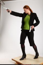 nadiya-dual-pistols-pose4