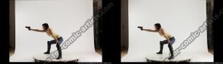 3d-stereoscopic-natalie-leaning-forward-aiming-pistol