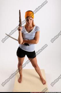 amy-pirate-flintlock-sword-guarding-pose