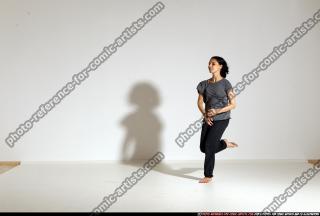 smax-angelica-dance-jump-split