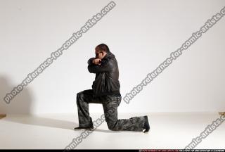 smax-streetfighter-dual-guns-pose1