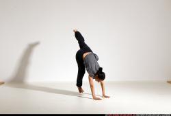 smax-angelica-dance-small-handstand