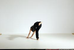 smax-angelica-dance-small-handstand