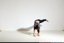 smax-angelica-dance-small-handstand