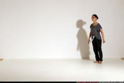 smax-angelica-dance-small-handstand