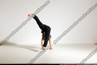 2014 11 SMAX ANGELICA DANCE SMALL HANDSTAND 43