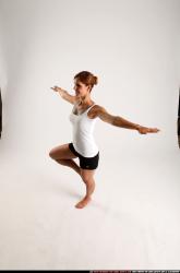 amy-yoga-pose5