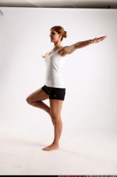 amy-yoga-pose5