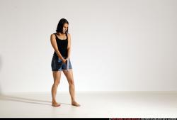 smax-angelica-pistol-jump