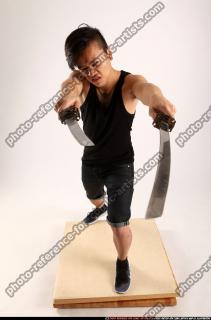 2015 02 JERALD MOB DUAL SWORDS POSE1 08