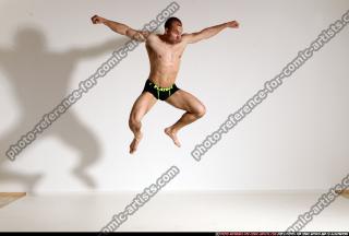 smax-streetfighter-spider-man-jump1
