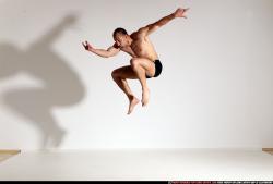 smax-streetfighter-spider-man-jump2