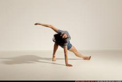 smax-angelica-yoga-camatkarasana-pose