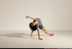 smax-angelica-yoga-camatkarasana-pose