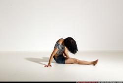 smax-angelica-yoga-camatkarasana-pose