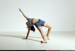 smax-angelica-yoga-camatkarasana-pose