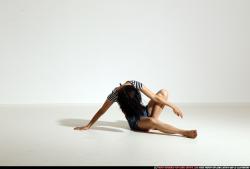 smax-angelica-yoga-camatkarasana-pose