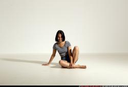 smax-angelica-yoga-camatkarasana-pose