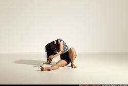 smax-angelica-yoga-camatkarasana-pose