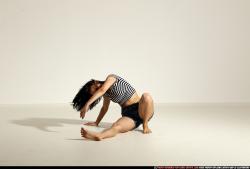 smax-angelica-yoga-camatkarasana-pose