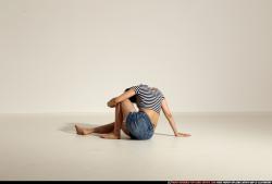 smax-angelica-yoga-camatkarasana-pose