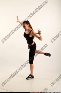 2016 04 JADE DANCE POSE1 01 B