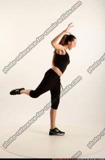 2016 04 JADE DANCE POSE1 06 B